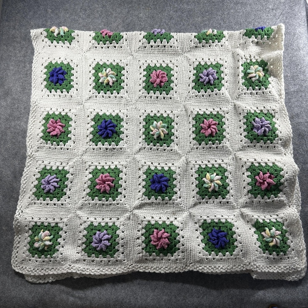 Vintage Handmade Crochet Granny Square Afghan Blanket 3D Floral Flowers 38x72
